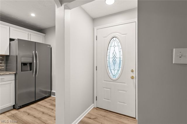 7623 Macedonia Road, Oakwood, OH 44146