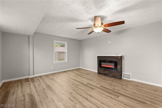 7623 Macedonia Road, Oakwood, OH 44146