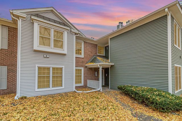 7525 W 110th Street, Bloomington, MN 55438