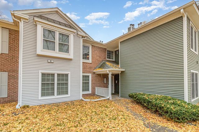 7525 W 110th Street, Bloomington, MN 55438