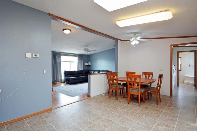 1367 Birchview Drive, Maplewood, MN 55119