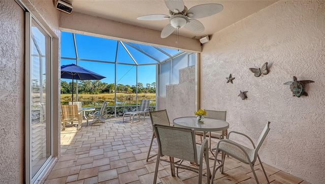 9447 FOREST HILLS CIRCLE, Sarasota, FL 34238