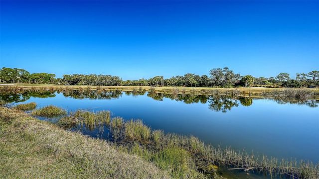 9447 FOREST HILLS CIRCLE, Sarasota, FL 34238