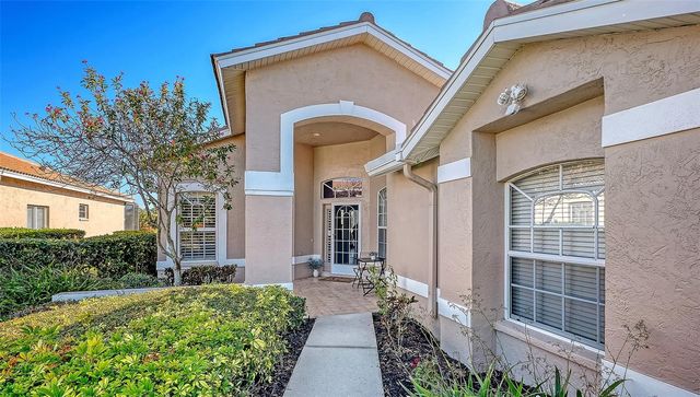 9447 FOREST HILLS CIRCLE, Sarasota, FL 34238