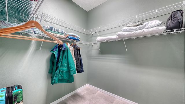 9447 FOREST HILLS CIRCLE, Sarasota, FL 34238