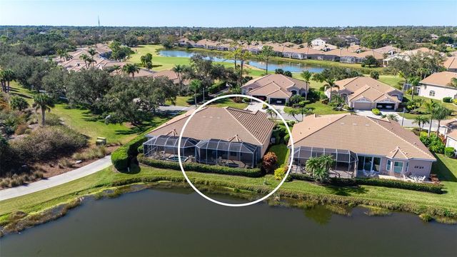 9447 FOREST HILLS CIRCLE, Sarasota, FL 34238