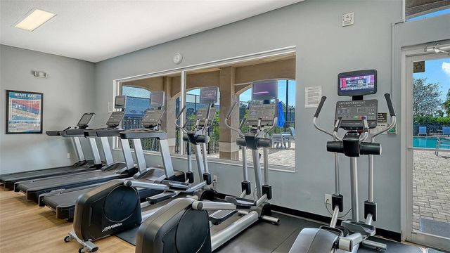 9447 FOREST HILLS CIRCLE, Sarasota, FL 34238