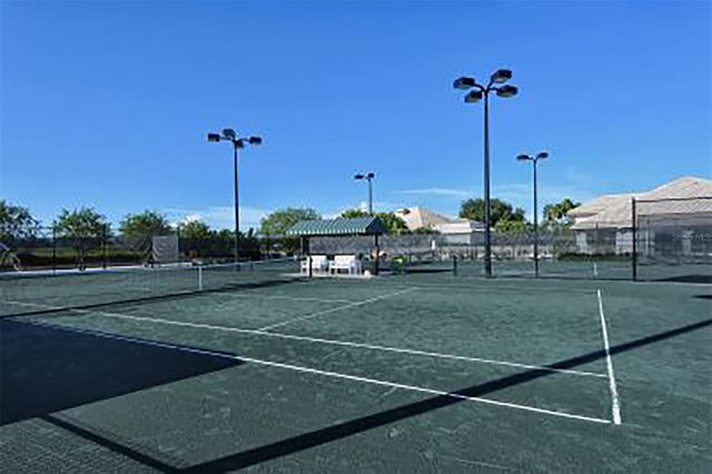 9447 FOREST HILLS CIRCLE, Sarasota, FL 34238