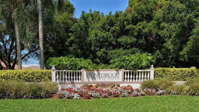 9447 FOREST HILLS CIRCLE, Sarasota, FL 34238