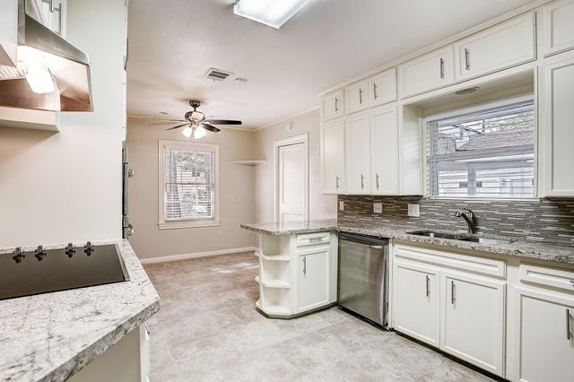 3709 Parkwood Drive, Houston, TX 77021