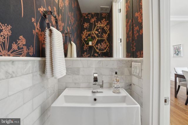 1831 5TH ST NW, Washington, DC 20001