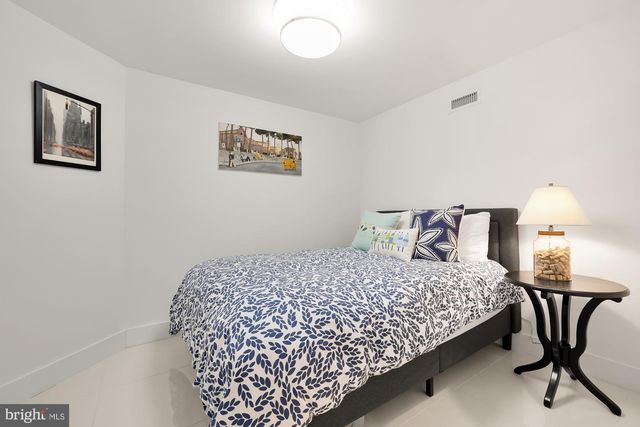 1831 5TH ST NW, Washington, DC 20001