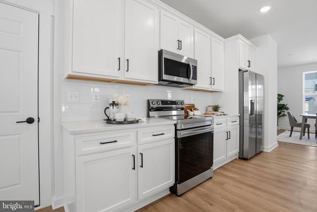 26 WALNUT ST, Middletown, MD 21769