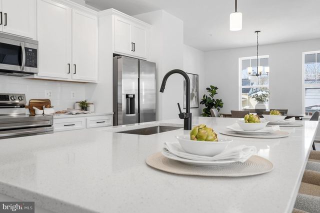 26 WALNUT ST, Middletown, MD 21769