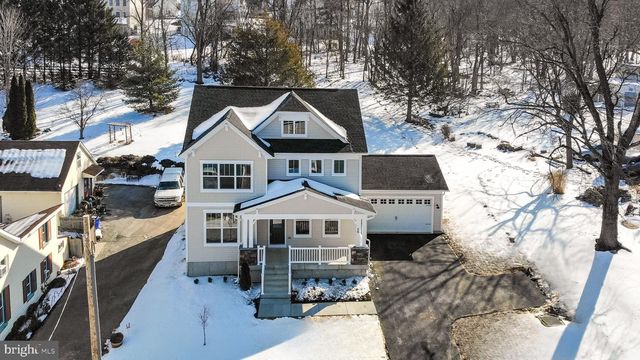 26 WALNUT ST, Middletown, MD 21769