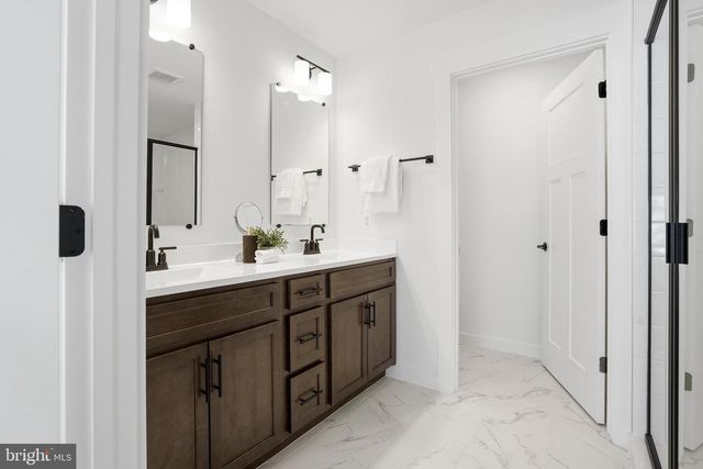 26 WALNUT ST, Middletown, MD 21769