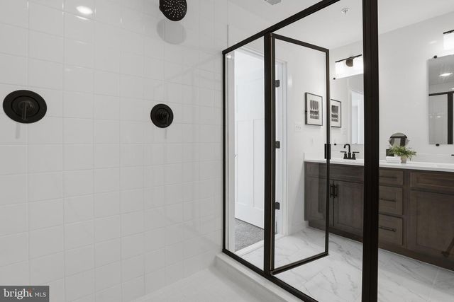 26 WALNUT ST, Middletown, MD 21769