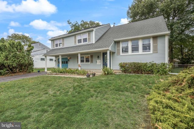 22 SHELTER ROCK RD, Eastampton, NJ 08060