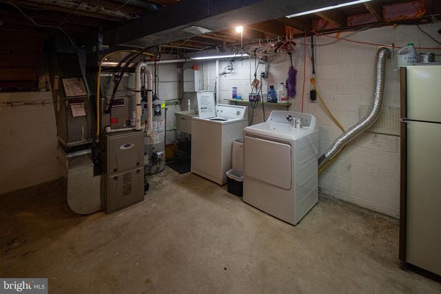 22 SHELTER ROCK RD, Eastampton, NJ 08060