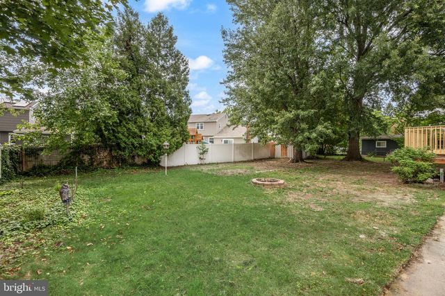 22 SHELTER ROCK RD, Eastampton, NJ 08060