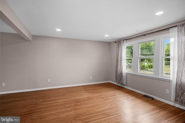 22 SHELTER ROCK RD, Eastampton, NJ 08060