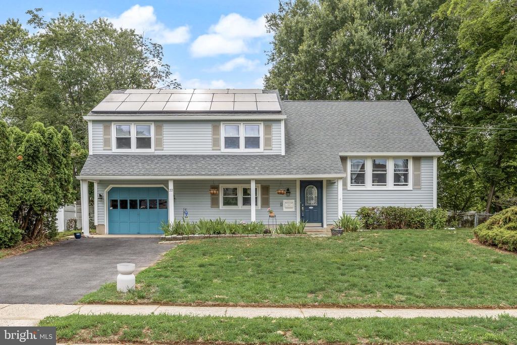22 SHELTER ROCK RD, Eastampton, NJ 08060