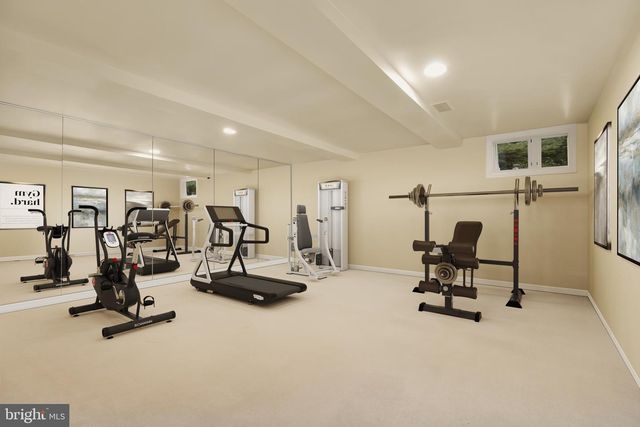 4813 KEMBLE PLACE NW NW, Washington, DC 20007