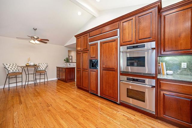 5014 Primrose Dr, Fair Oaks, CA 95628