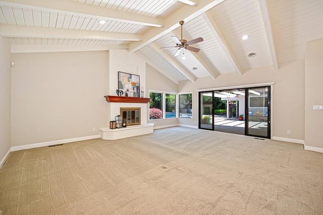 5014 Primrose Dr, Fair Oaks, CA 95628