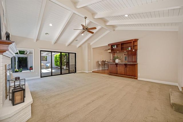 5014 Primrose Dr, Fair Oaks, CA 95628