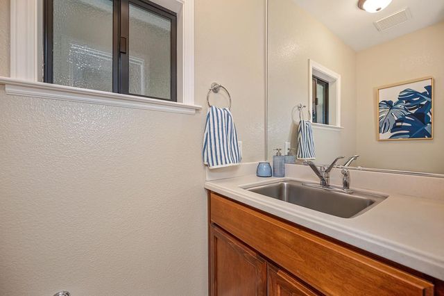 5014 Primrose Dr, Fair Oaks, CA 95628