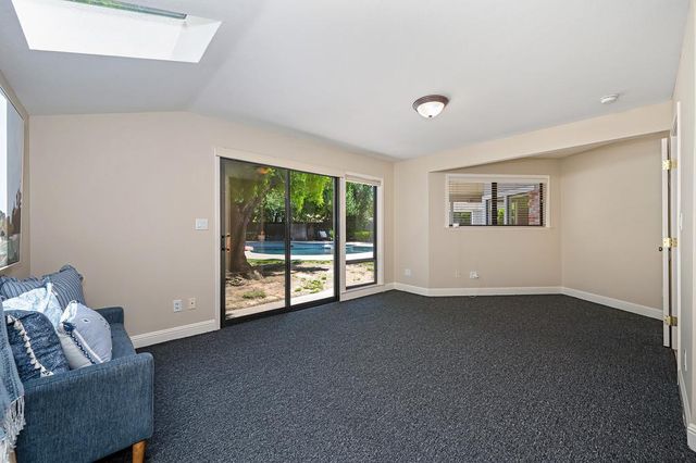 5014 Primrose Dr, Fair Oaks, CA 95628