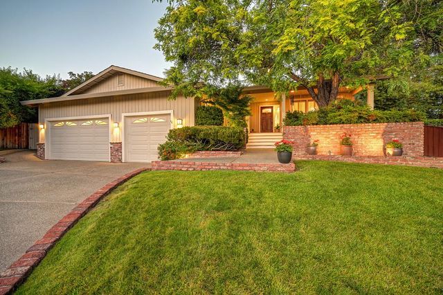 5014 Primrose Dr, Fair Oaks, CA 95628