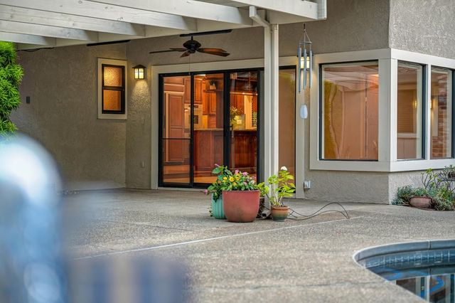 5014 Primrose Dr, Fair Oaks, CA 95628