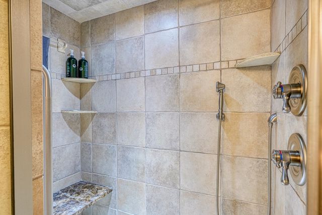 301 Dunbarton Court, Spartanburg, SC 29307