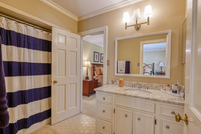 301 Dunbarton Court, Spartanburg, SC 29307