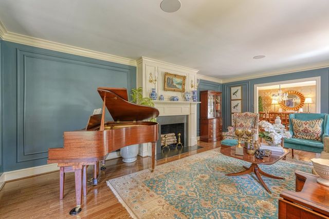 301 Dunbarton Court, Spartanburg, SC 29307