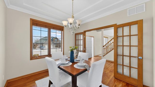 4823 Scenic Oak Drive SW, Rochester, MN 55902