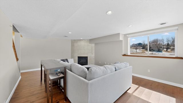 4823 Scenic Oak Drive SW, Rochester, MN 55902