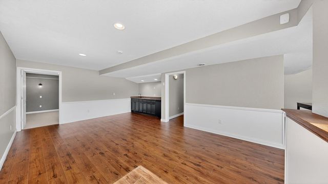 4823 Scenic Oak Drive SW, Rochester, MN 55902