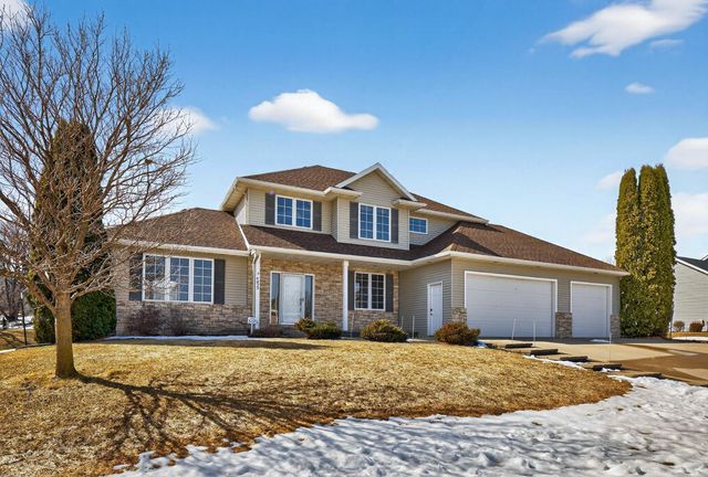 4823 Scenic Oak Drive SW, Rochester, MN 55902
