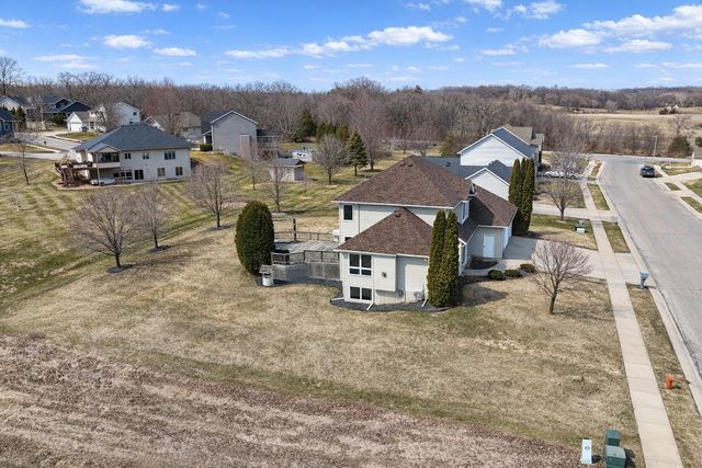 4823 Scenic Oak Drive SW, Rochester, MN 55902