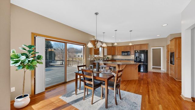 4823 Scenic Oak Drive SW, Rochester, MN 55902