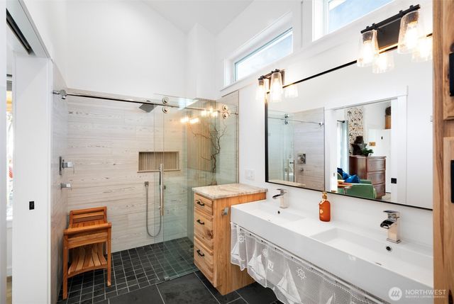 4065 Sunny Hill Lane, Lummi Island, WA 98262