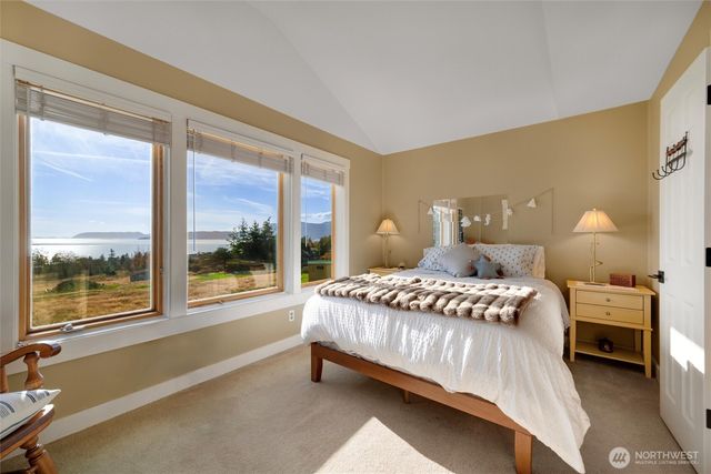 4065 Sunny Hill Lane, Lummi Island, WA 98262