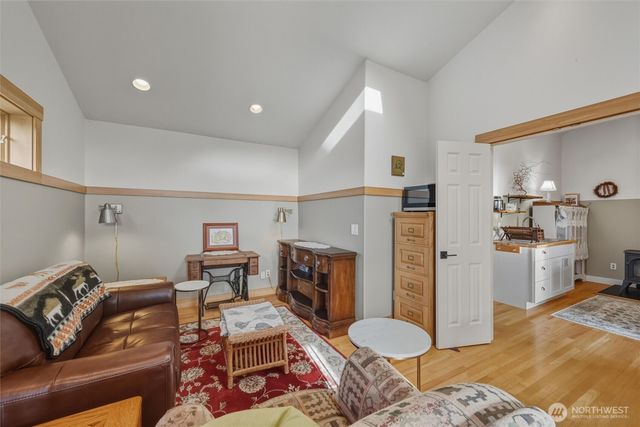 4065 Sunny Hill Lane, Lummi Island, WA 98262