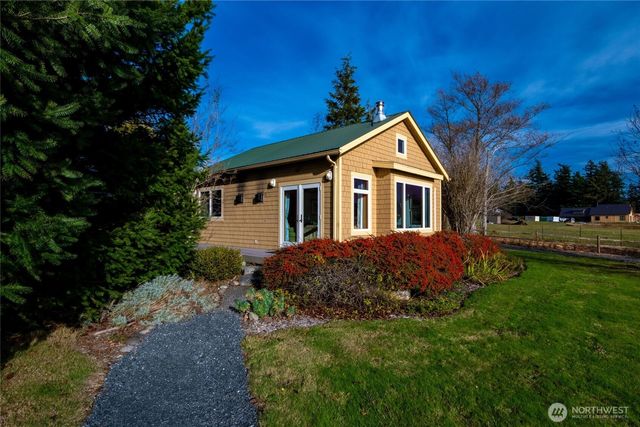 4065 Sunny Hill Lane, Lummi Island, WA 98262