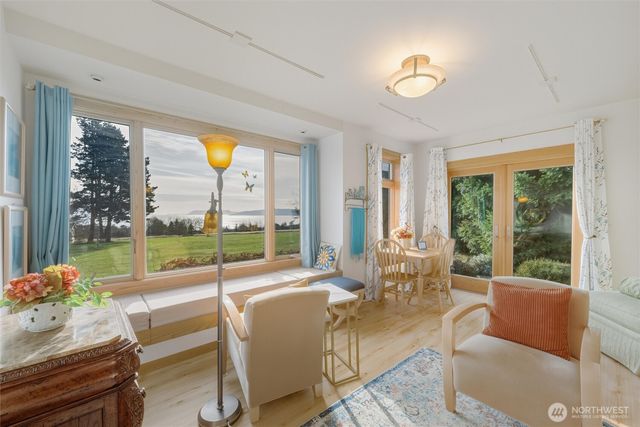 4065 Sunny Hill Lane, Lummi Island, WA 98262