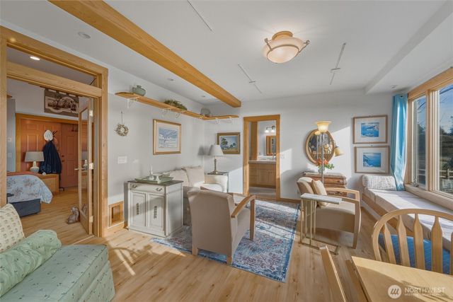 4065 Sunny Hill Lane, Lummi Island, WA 98262