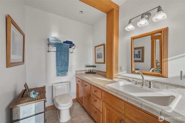 4065 Sunny Hill Lane, Lummi Island, WA 98262